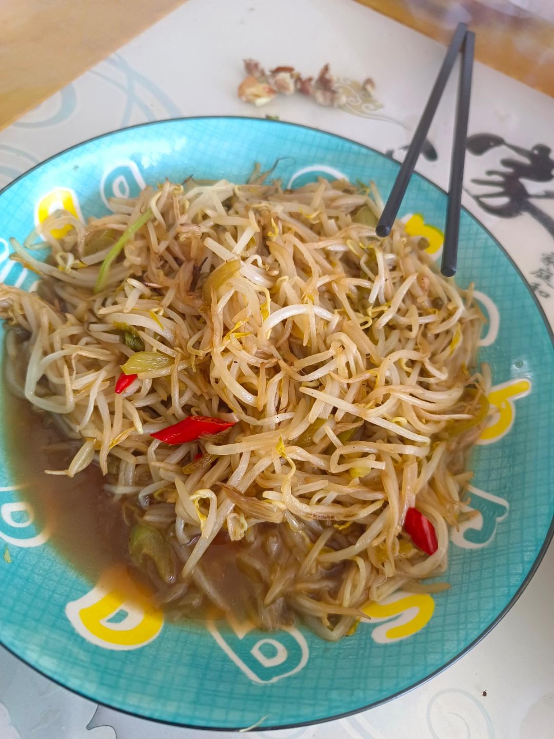 爆炒绿豆芽
