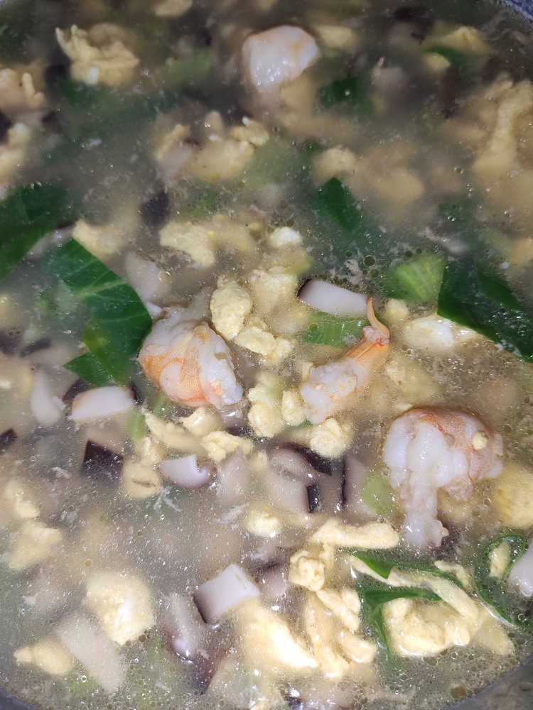 菌菇虾仁三鲜汤