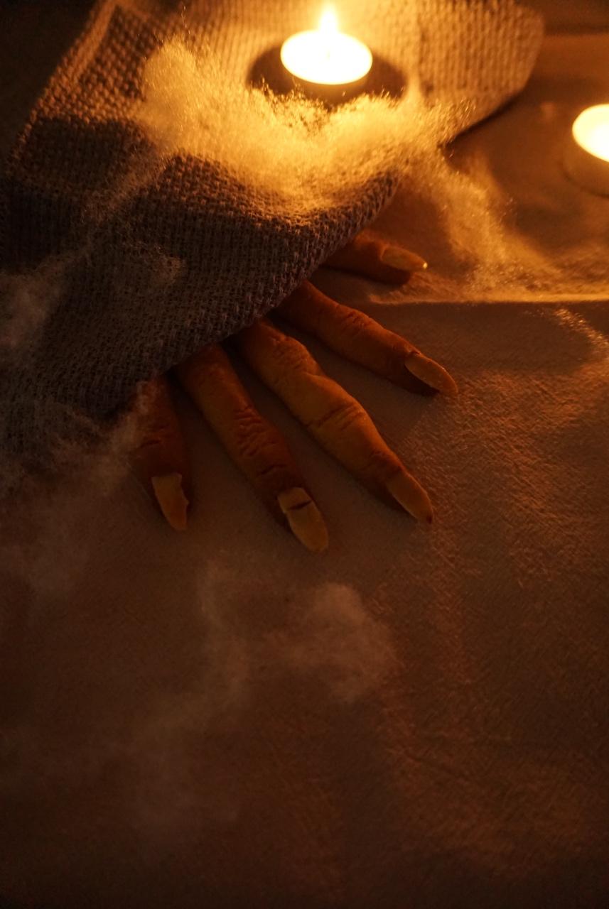 万圣节女巫的手指