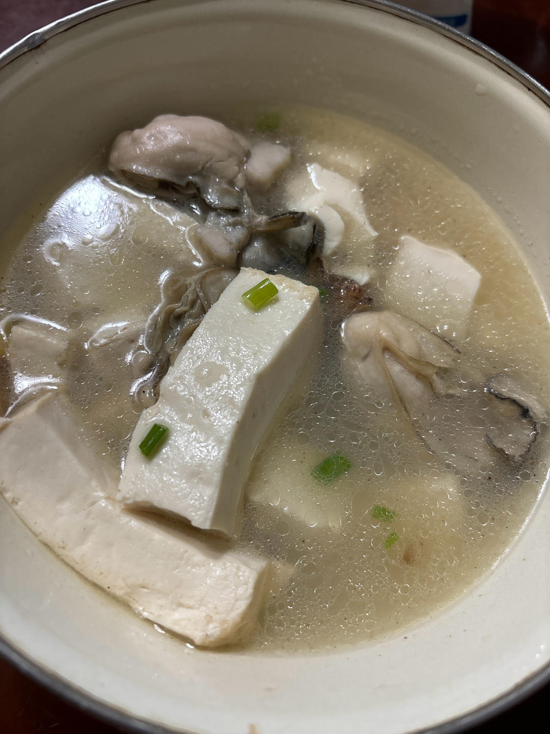 海蛎子豆腐汤