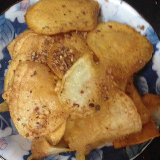 爱薯片吗，自己也能轻松制作哦丨炸薯片 · 圆满素食