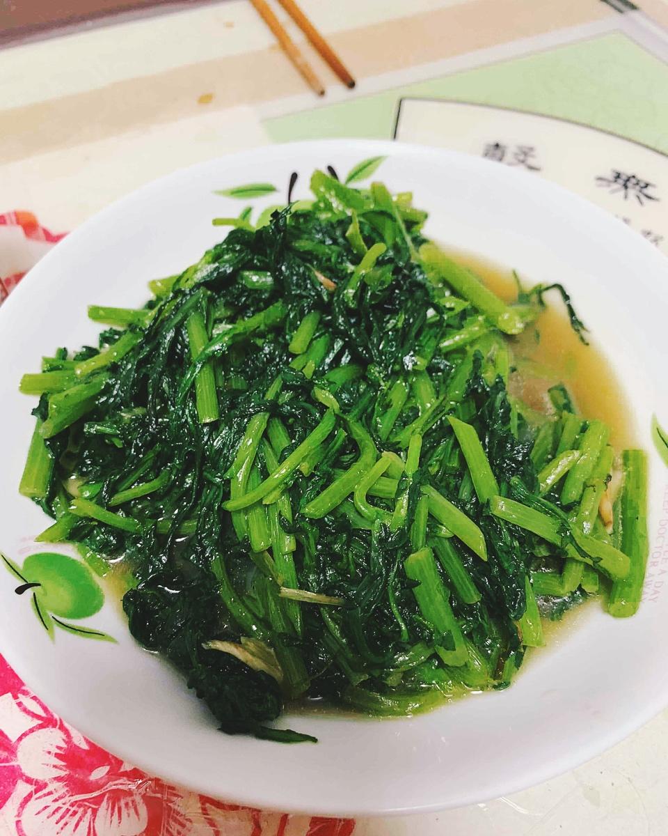 清炒茼蒿