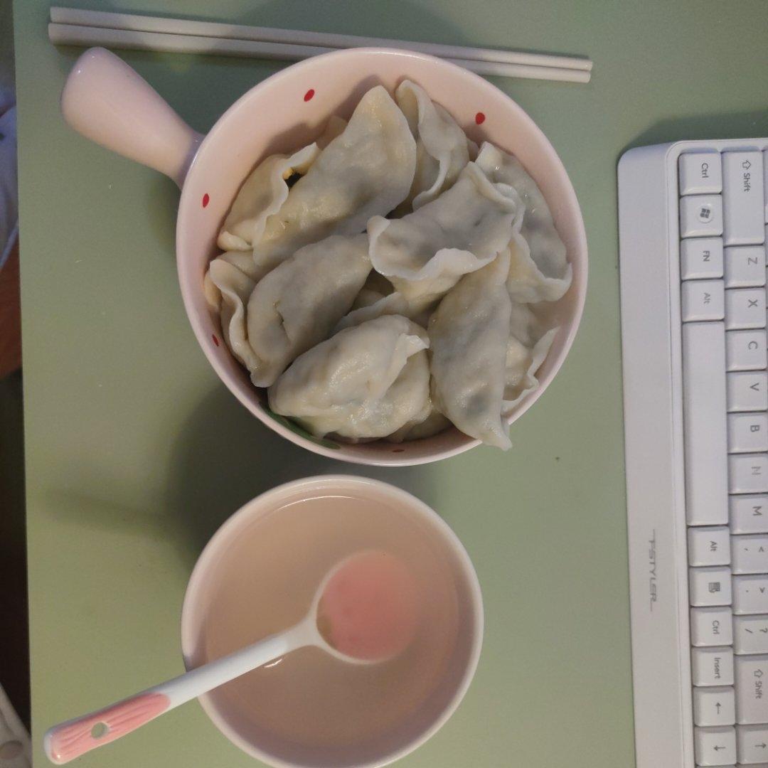 素馅饺子有绝招~这样做比肉馅好吃🤣