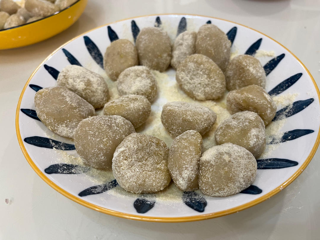 好吃易做的荔浦芋头糯米滋