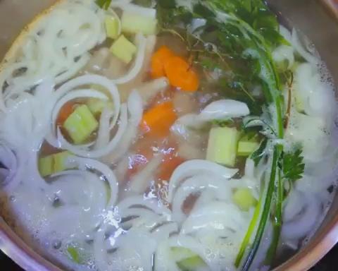 基本款的高汤的做法