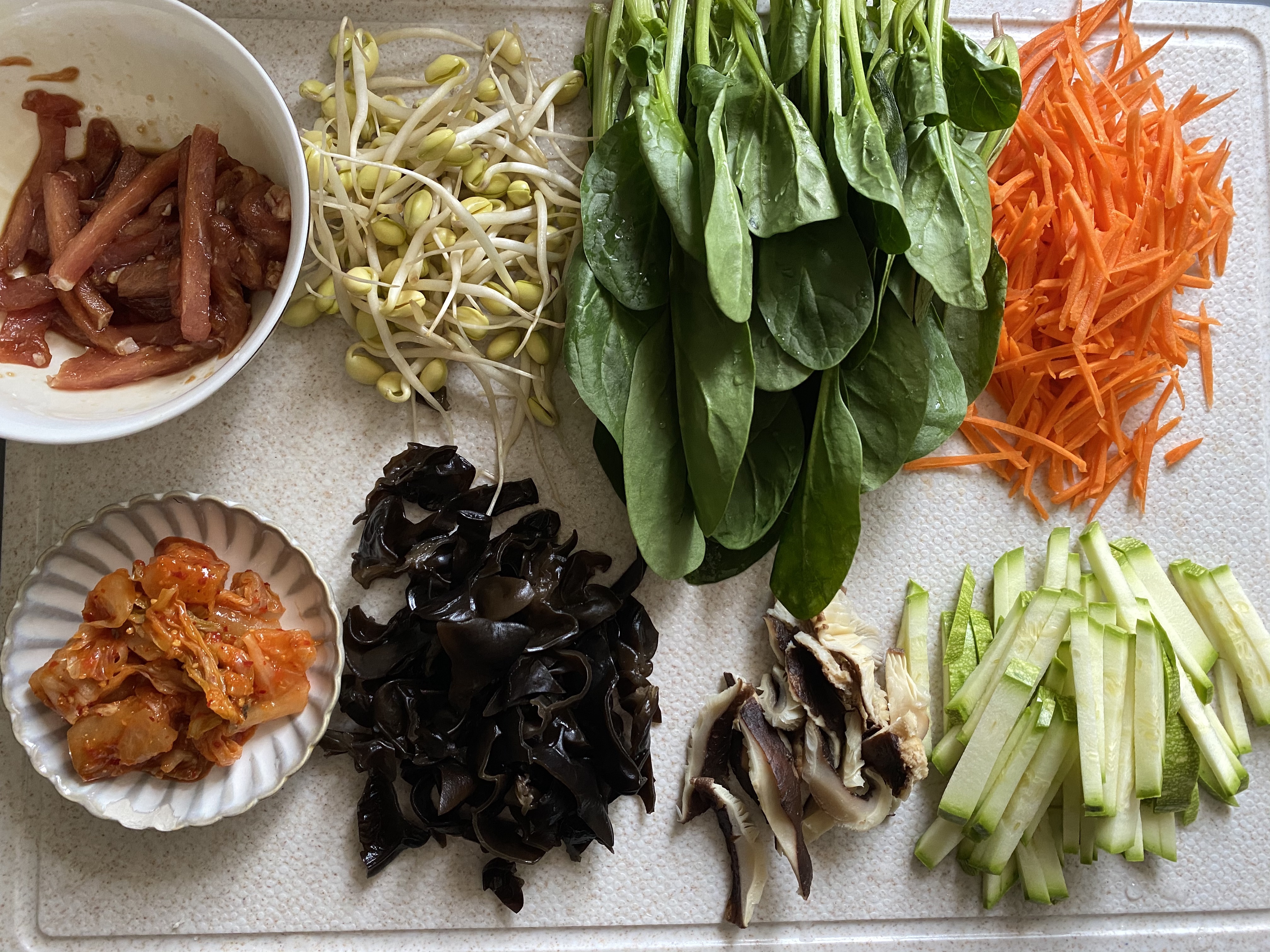 韩国石锅拌饭的做法 步骤3