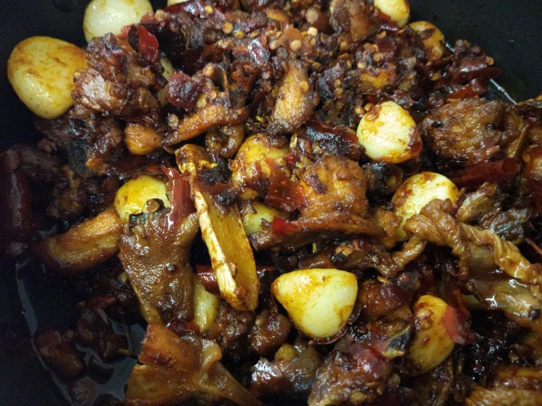 贵州辣子鸡（年菜必备+超详细步骤和用料）