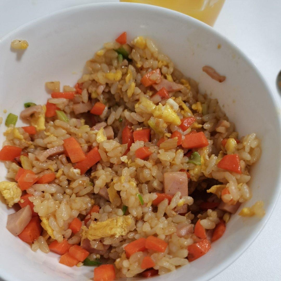 家常版扬州炒饭