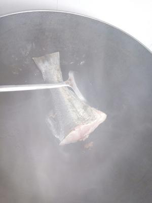 夏枯草鱼汤的做法 步骤5