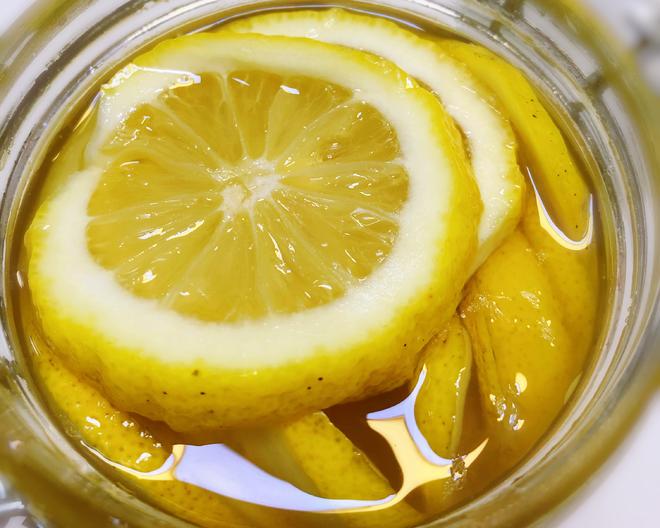 蜂蜜柠檬水（省钱好喝简单易做美白食疗超多优点）的做法