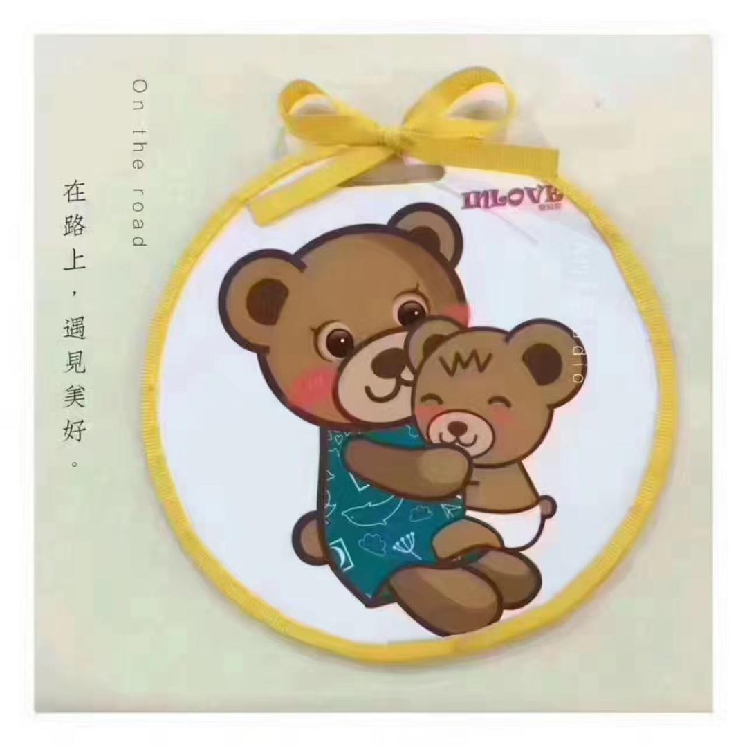 壮壮爱吃面包