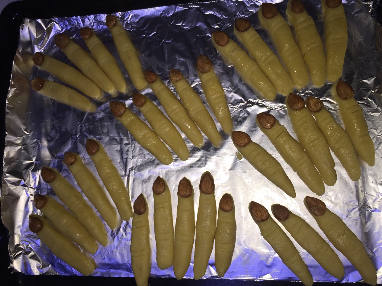 【万圣节】万圣节女巫手指饼干—美的T7-L382B智烤大师