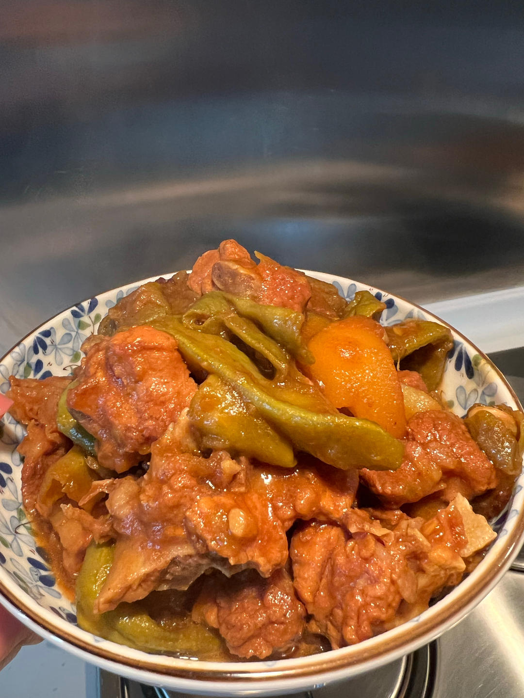 接地气儿的油豆角炖排骨