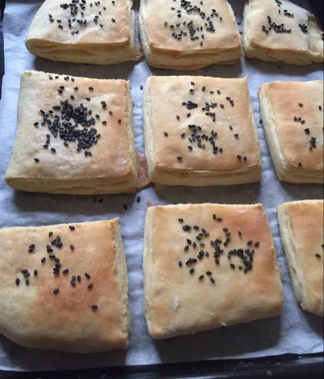 椒盐发面千层饼