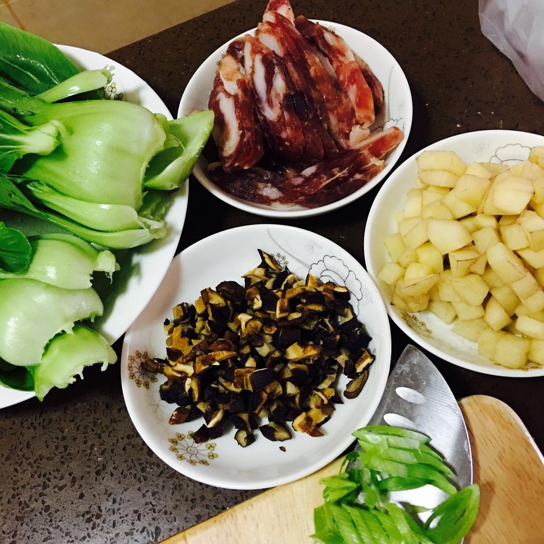 邱莹莹的腊肉饭（电饭煲版）