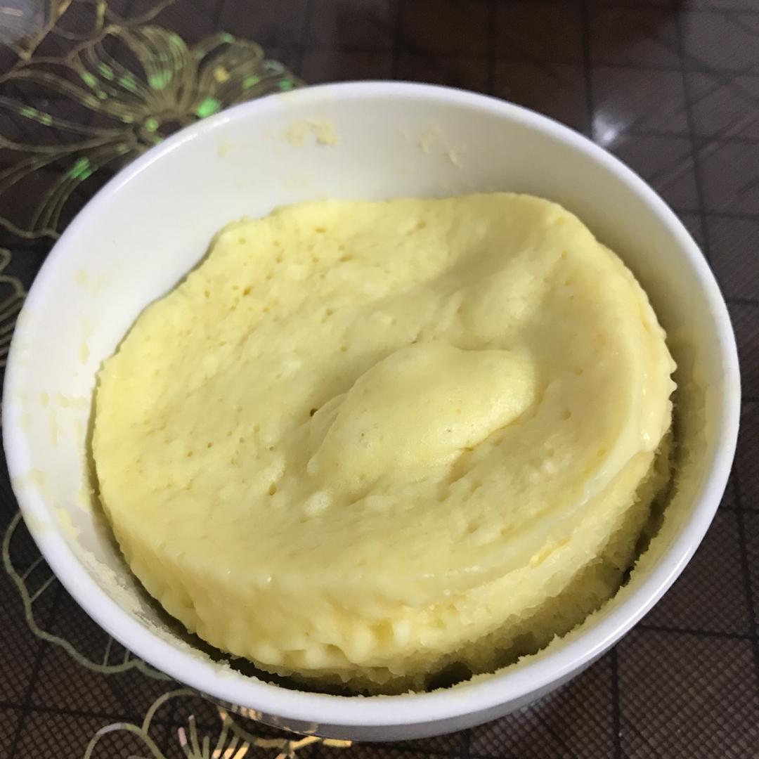 三分钟微波炉蛋糕（松饼粉版）