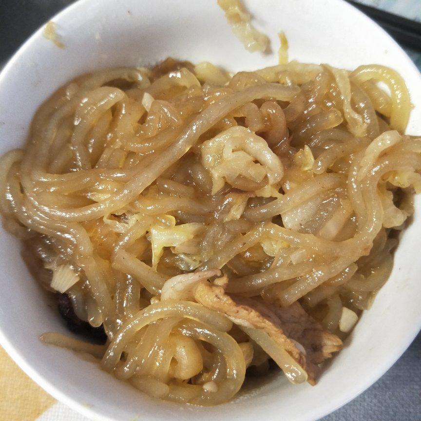 东北酸菜猪肉炖粉条