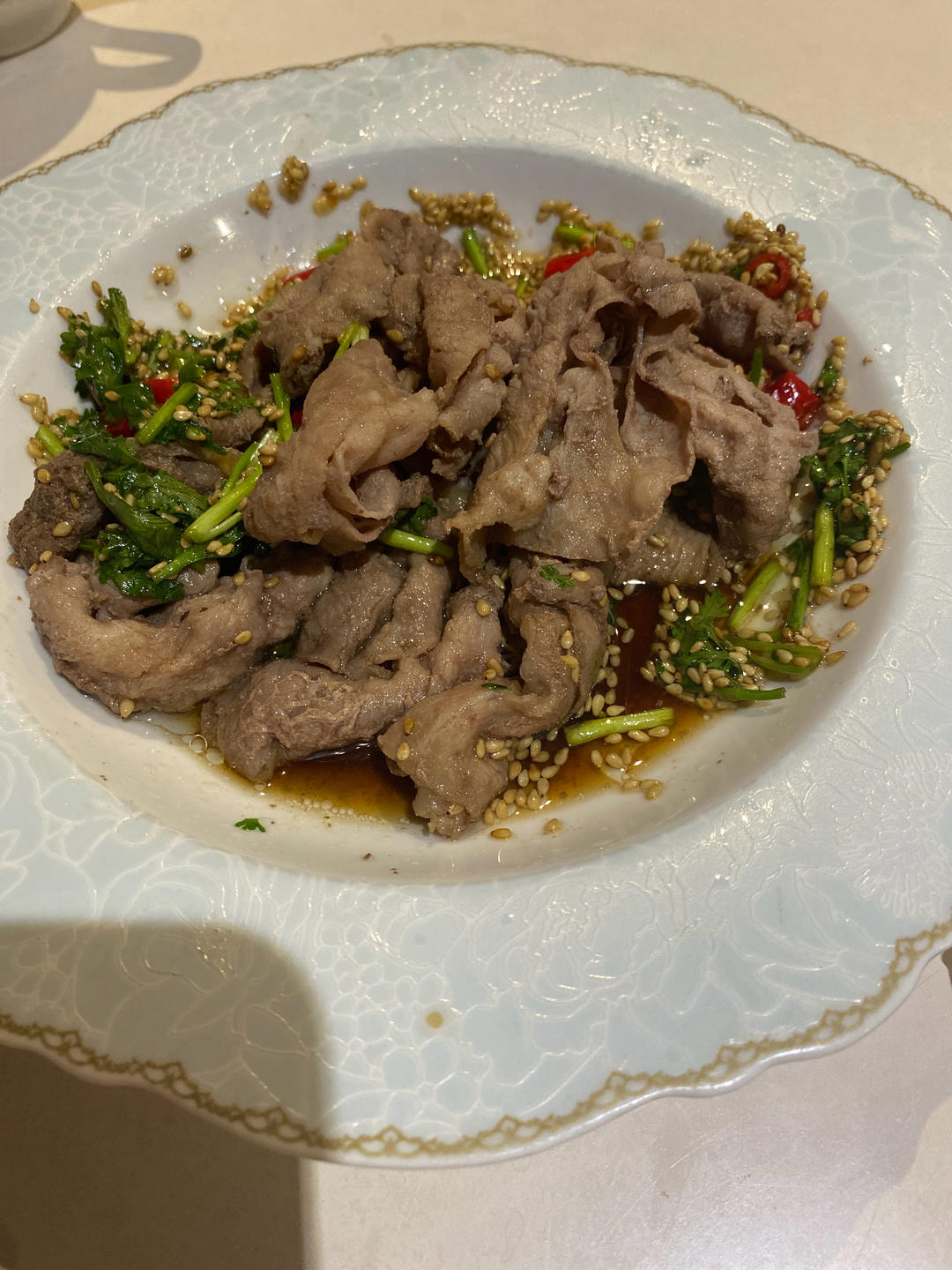 凉拌肥牛卷
