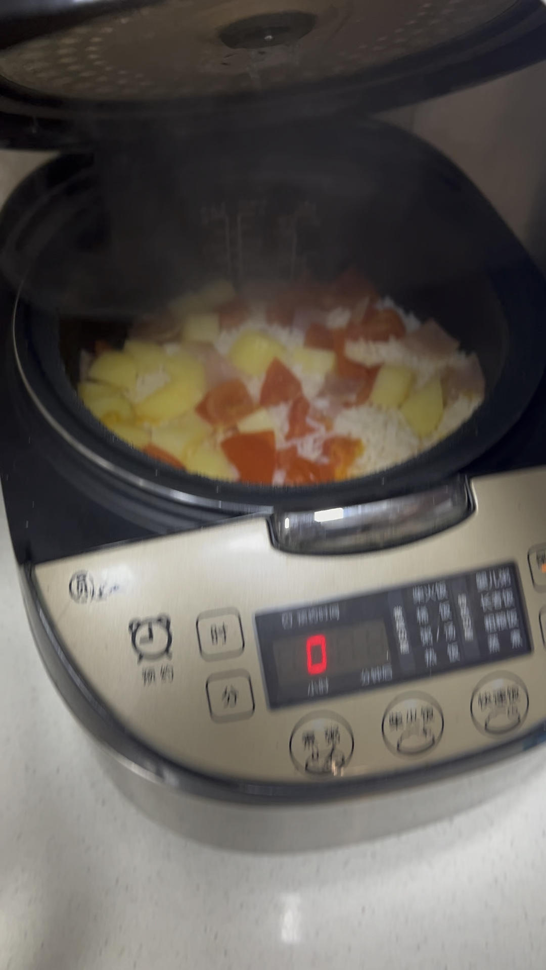 土豆番茄洋葱浓汤饭