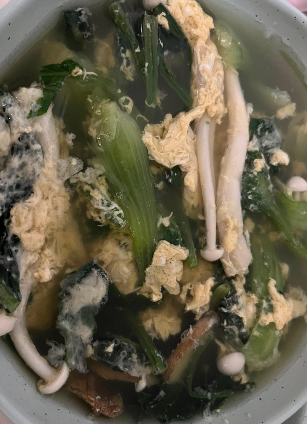 菠菜鸡蛋汤