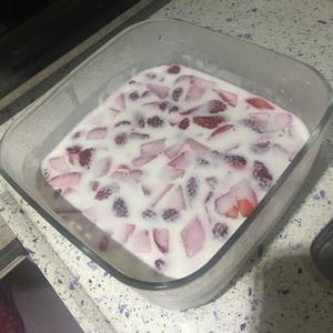 草莓椰奶冻的做法 步骤4