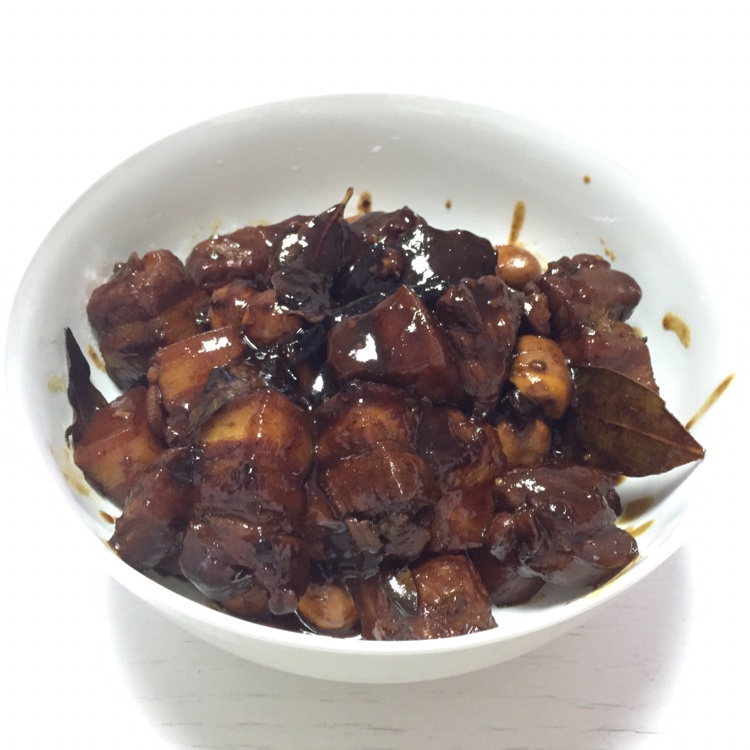 吃着碗里望着锅里的红烧肉