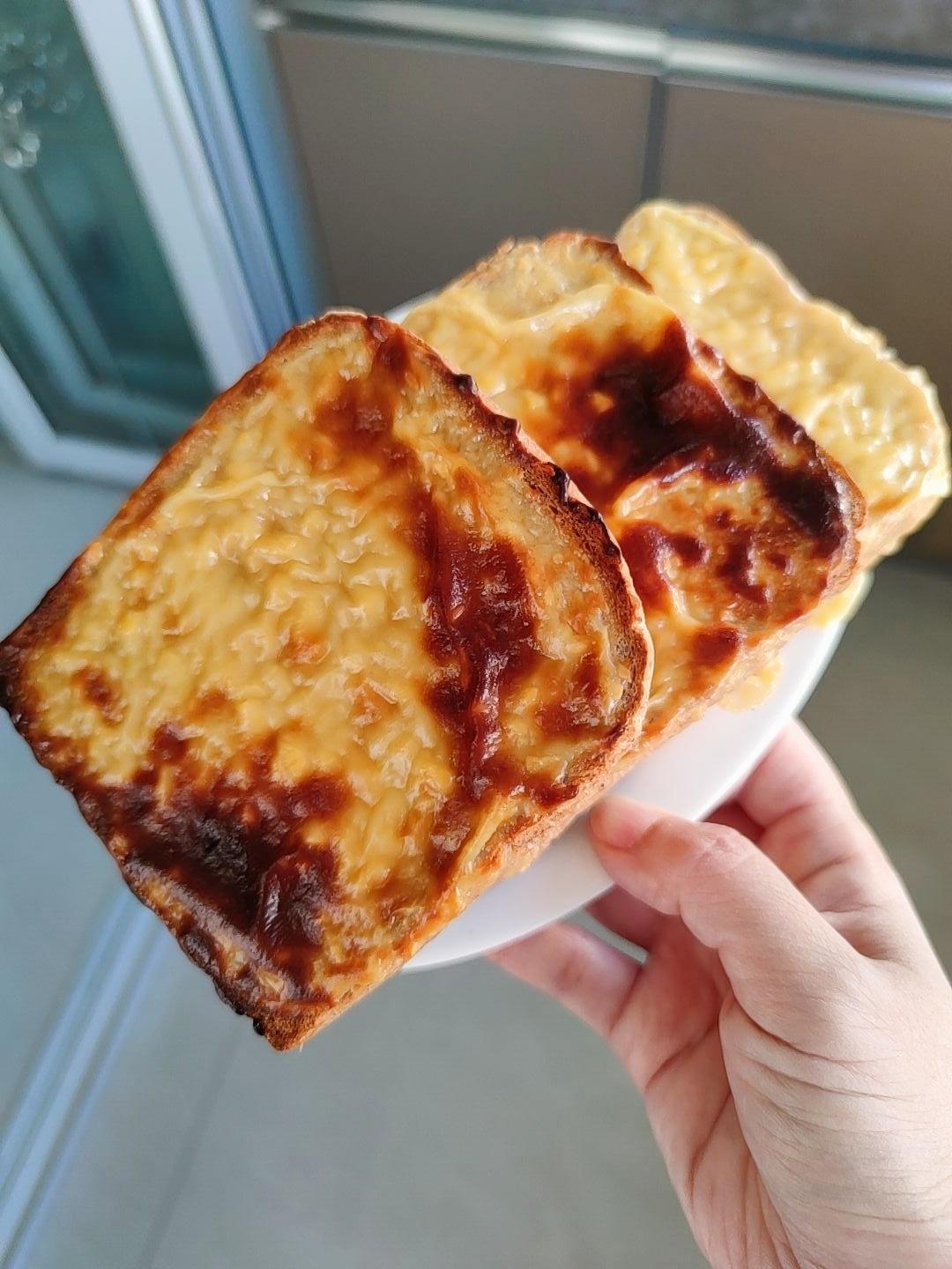 零失败快手岩烧乳酪(熔岩吐司)十分钟网红早餐，好吃哭