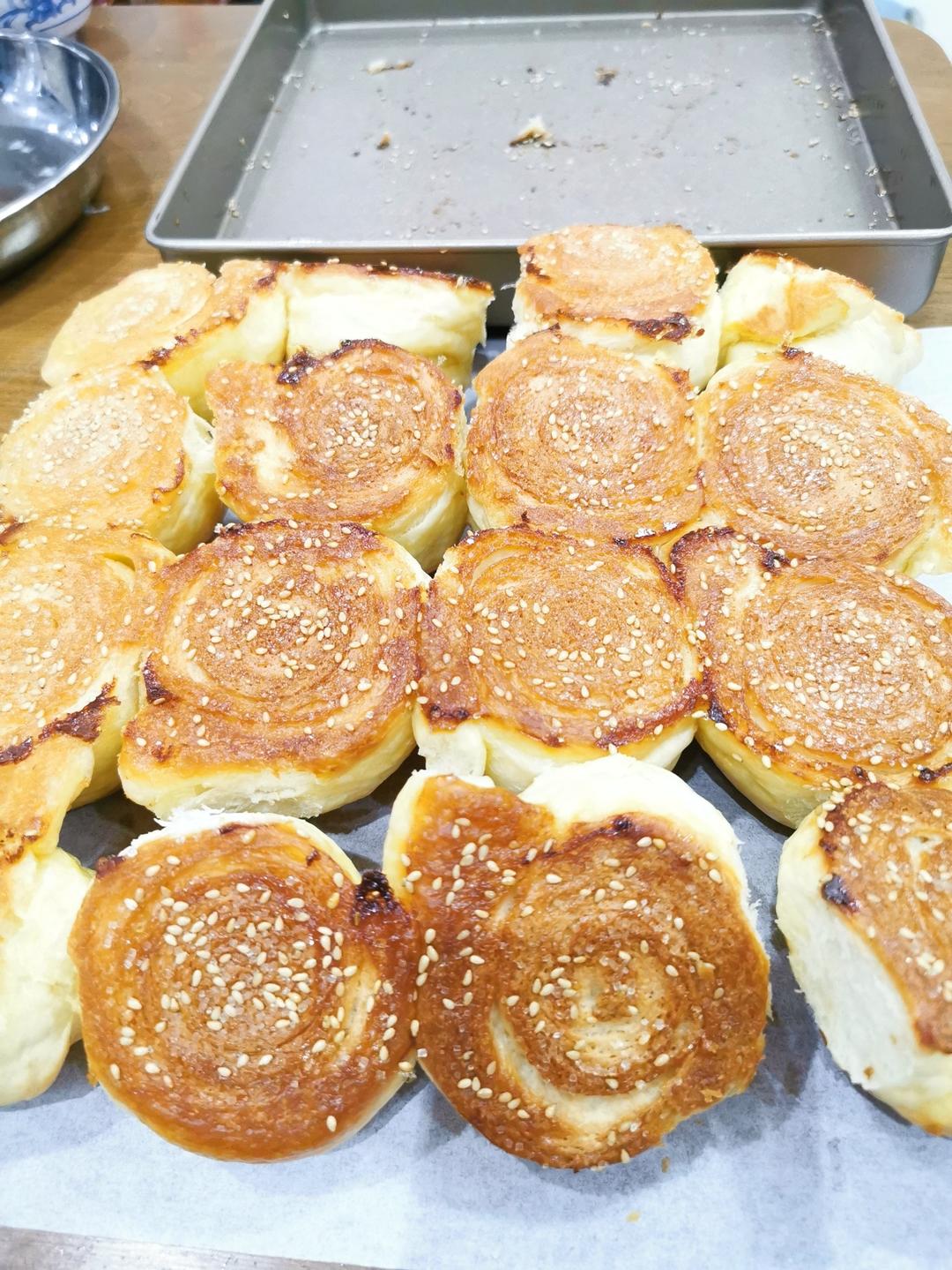 🍯蜂蜜脆底小面包🍞路边烘焙小铺的味道🏘