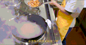 厨师长教你：“板栗烧鸡”的家常做法，咸鲜美味，汤汁浓郁的做法 步骤22