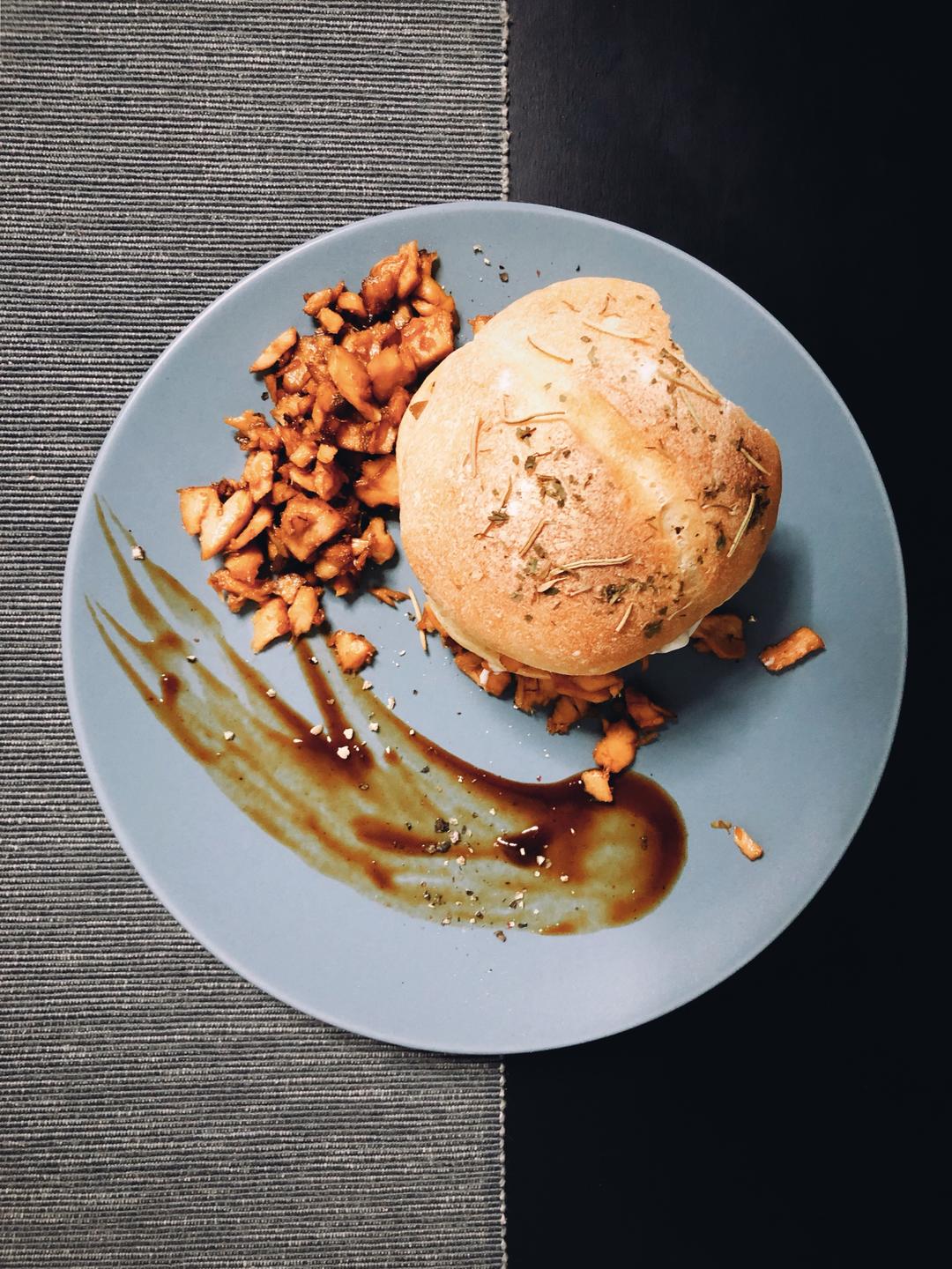 三文鱼松汉堡Salmon floss burger的做法