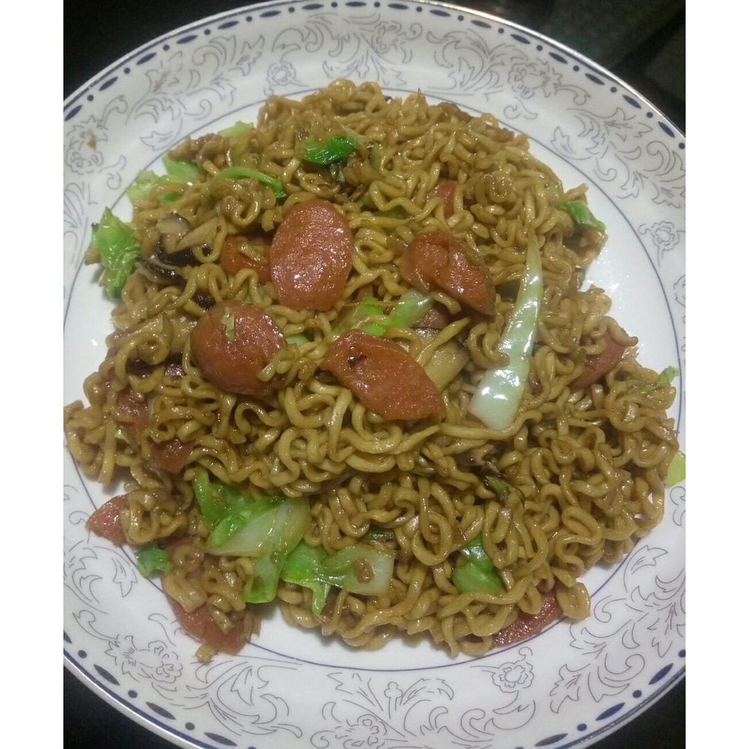 炒方便面 巨好吃哟～