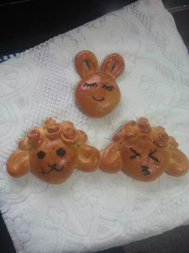 小绵羊&顽兔面包