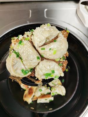 芹菜豆腐干🐷肉水饺的做法 步骤20