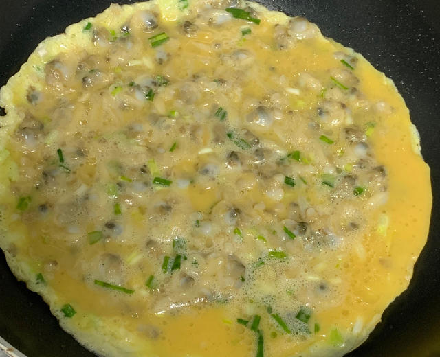 蛤蜊煎蛋的做法