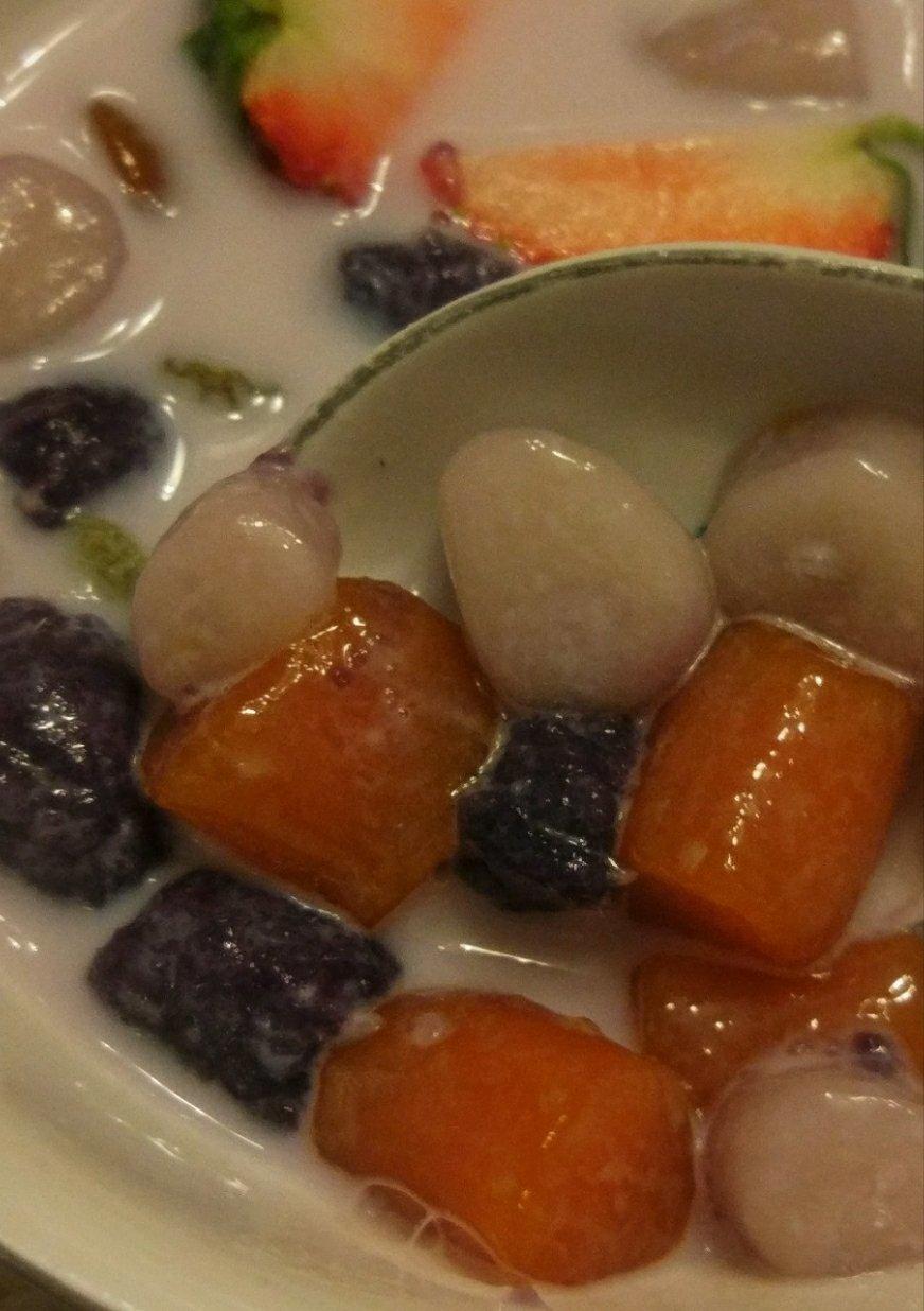 温暖治愈的芋圆糖水，轻松在家做，味道棒极了！