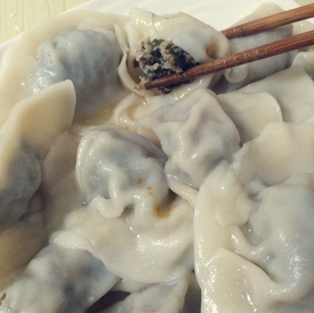 姥姥家的荠菜饺子