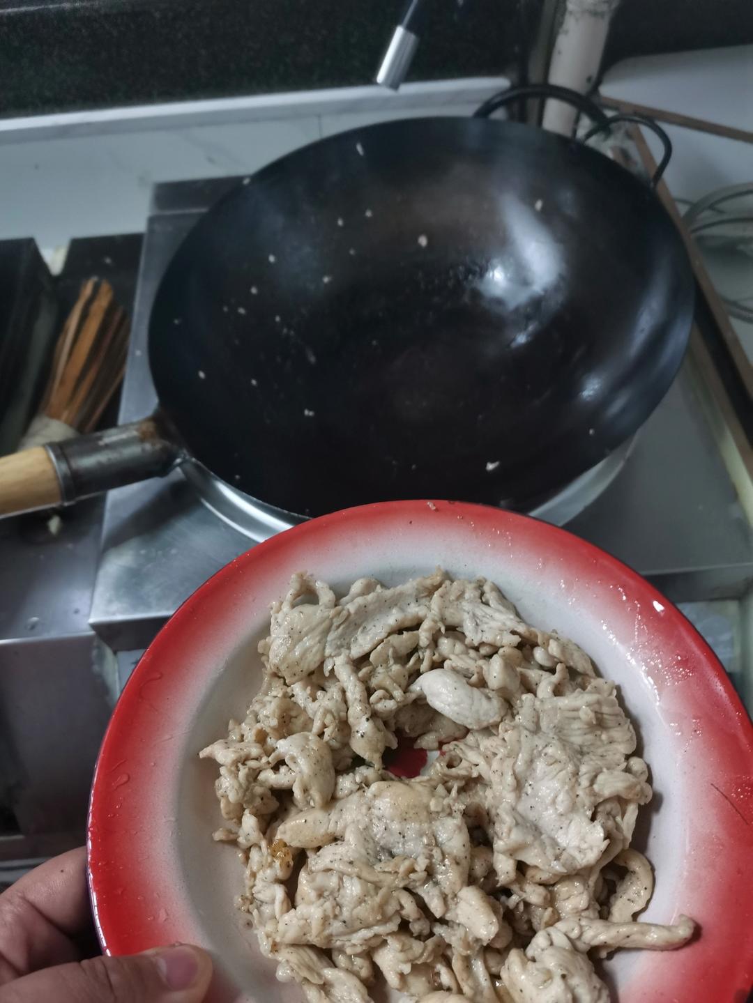 任何锅都可以变不粘锅（热锅滑冷油）借鉴自rosa厨房研究报告