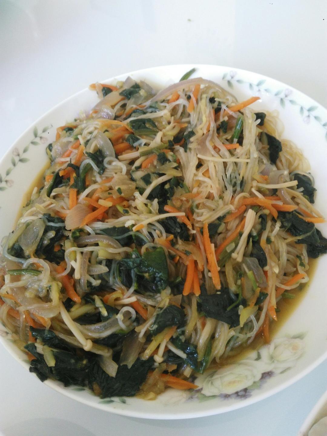 韩式粉丝炒杂菜 Korean Style Glass Noodles with Vegetables