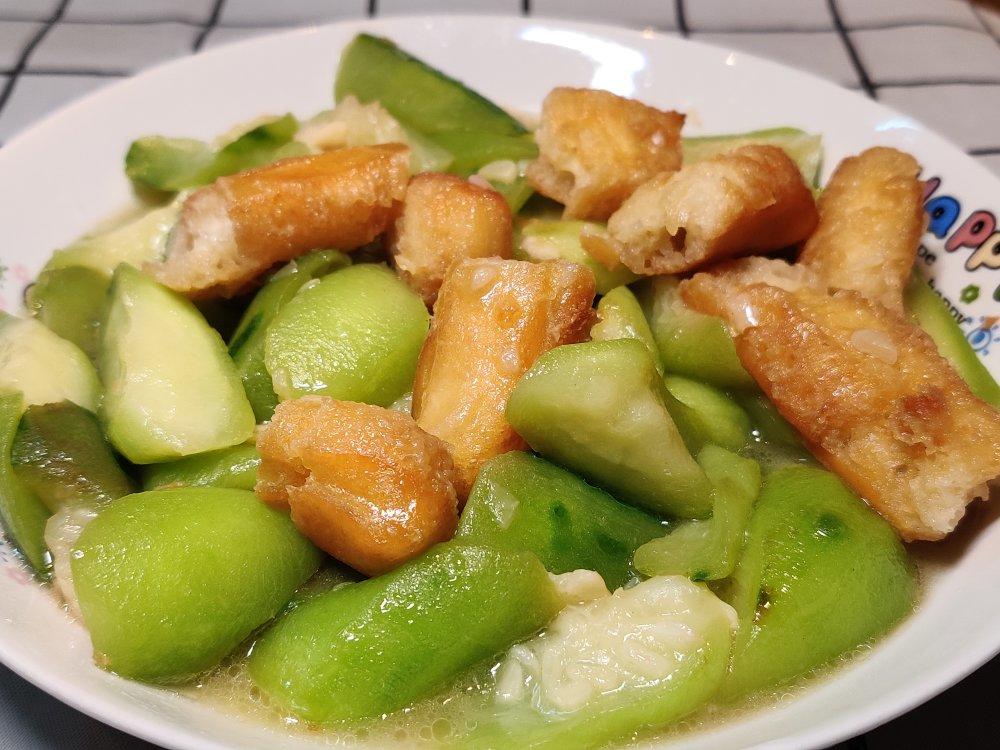 扬山黎做的丝瓜烩油条