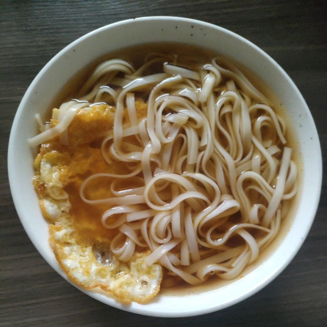 感冒了就超级想吃的酸汤面