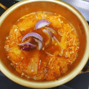 韩式金枪鱼泡菜汤的做法 步骤8