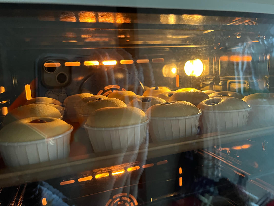 不塌陷不开裂不缩腰杯子蛋糕分享