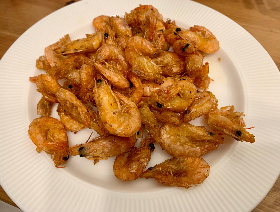 简单快捷酥脆的干炸小河虾