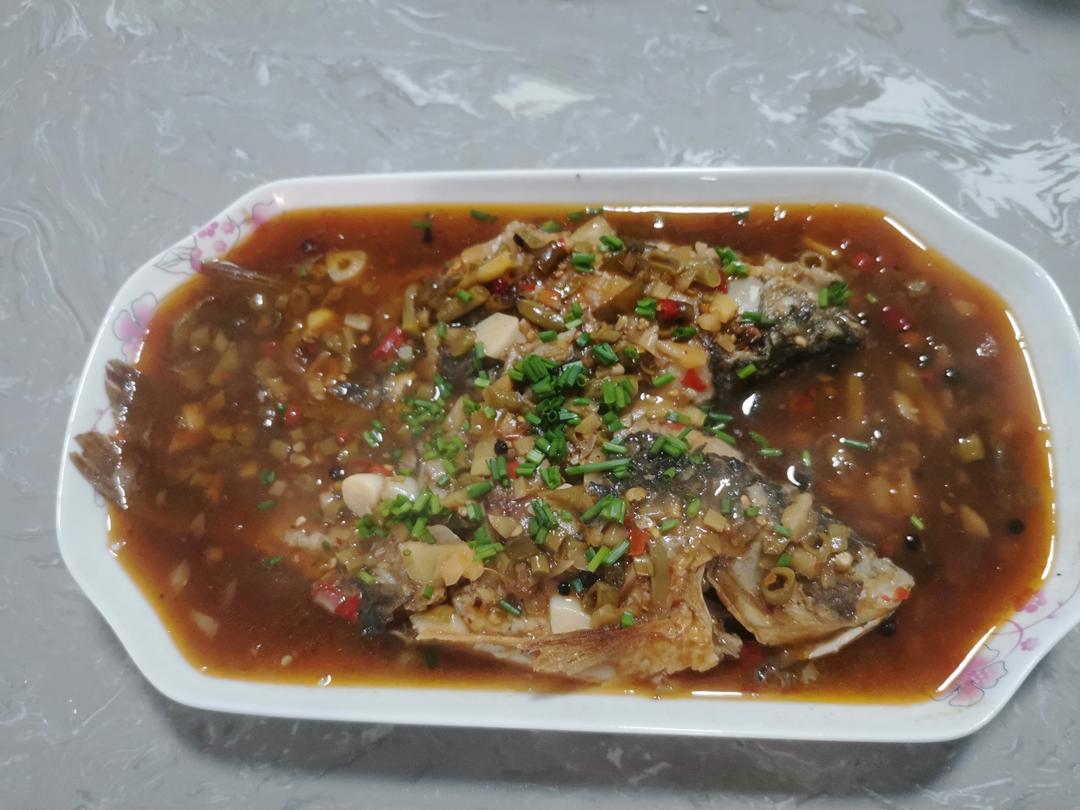 红烧鲫鱼
