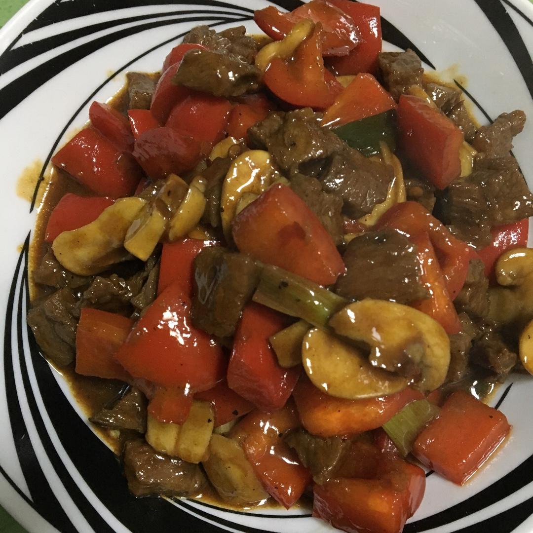 酱炒蘑菇牛肉