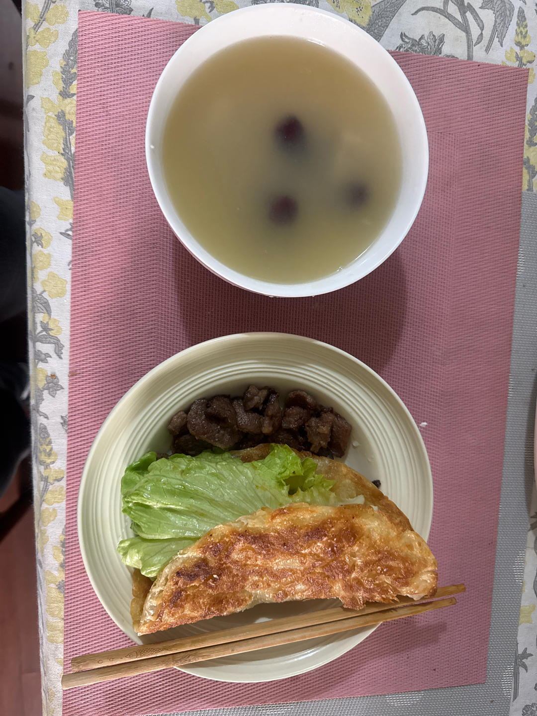 早餐•2026年4月1日