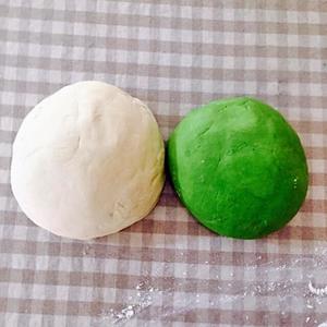 清新绿白格饺子的做法 步骤1