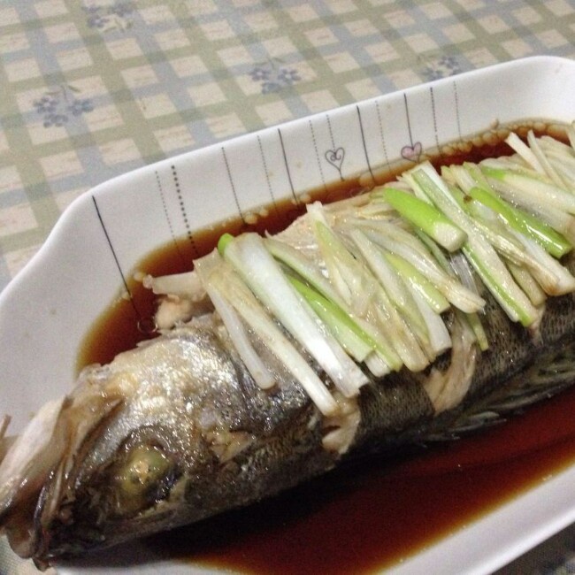 清蒸鲈鱼