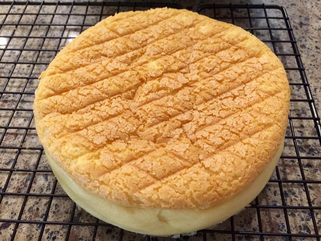 消耗淡奶油:仿乳酪蛋糕  〖6寸  超详细哦~〗