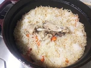 铸铁锅焖手抓饭（鸡肉版）的做法 步骤8